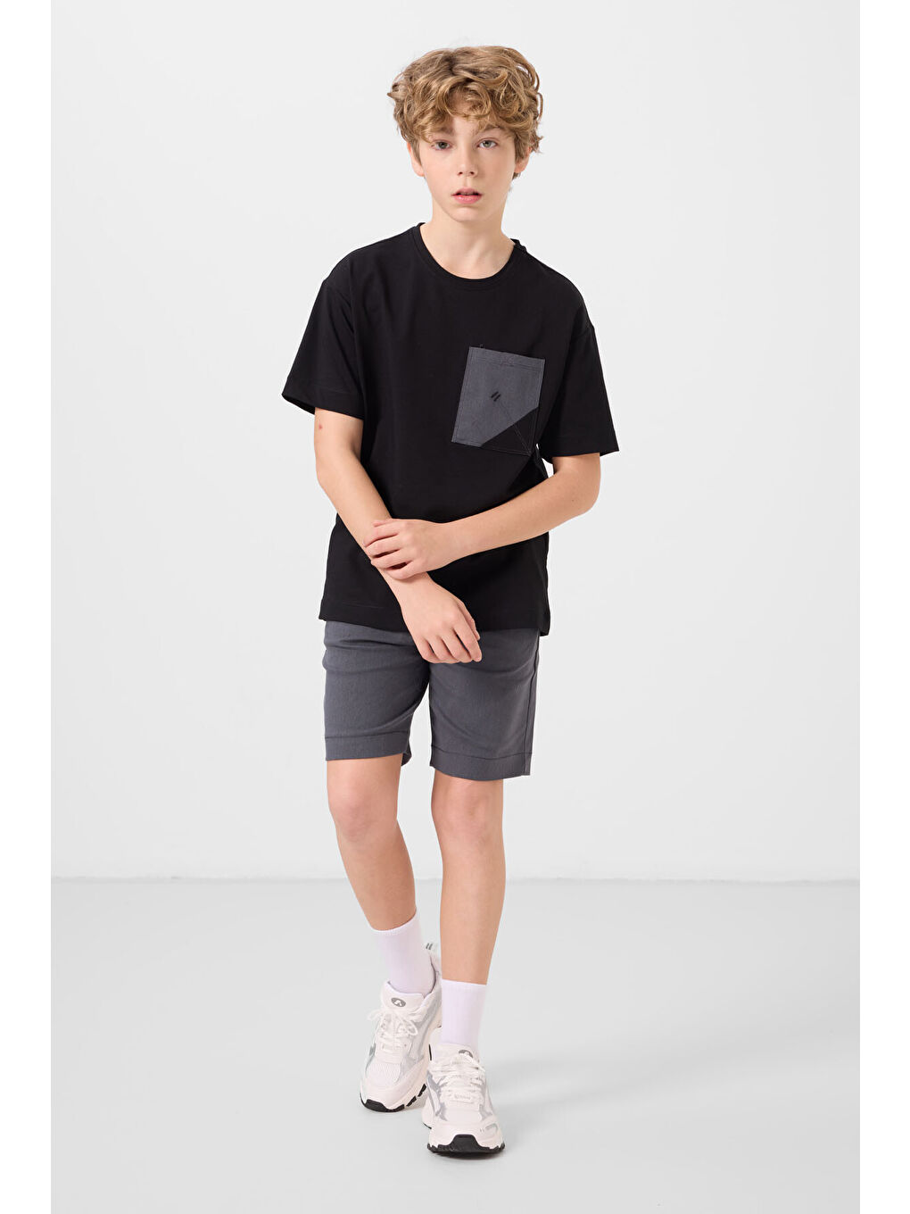 Siyah-Gri Pamuklu Oversize Fit Dokuma Hafif Esnek Chino Erkek Çocuk Şort Takım - 11278-4