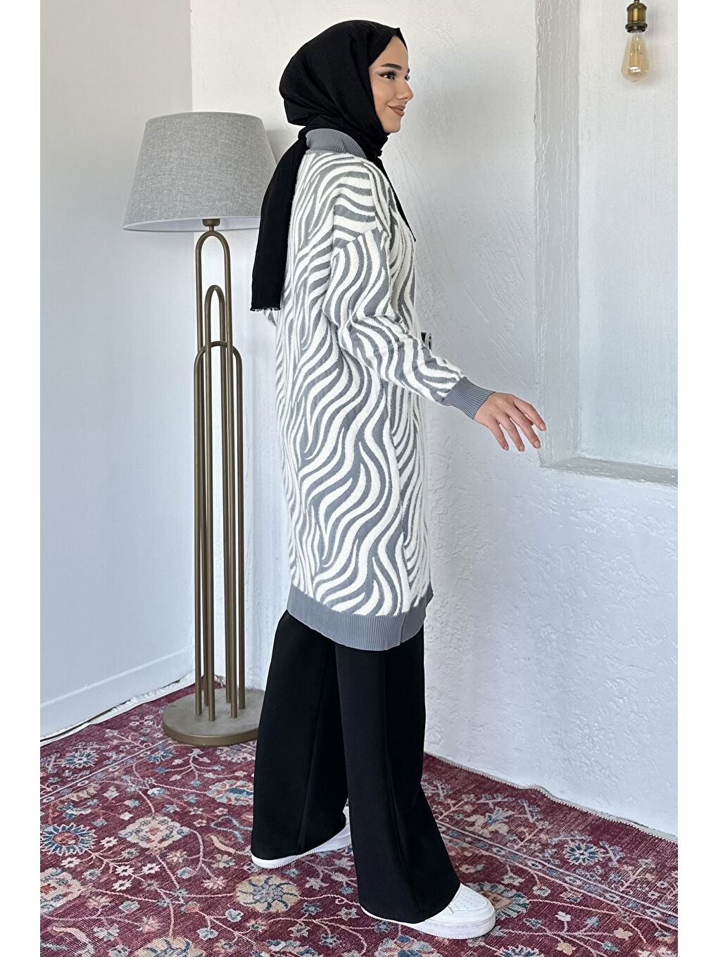 Gri Desenli Angora Tesettür Triko Hırka-4