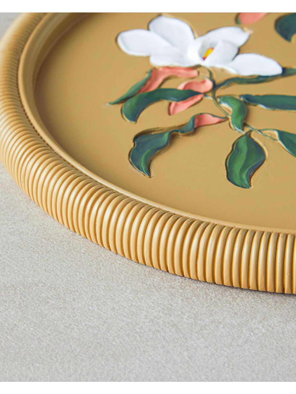 Flowers Polyresin Duvar Aksesuarı Bej-1