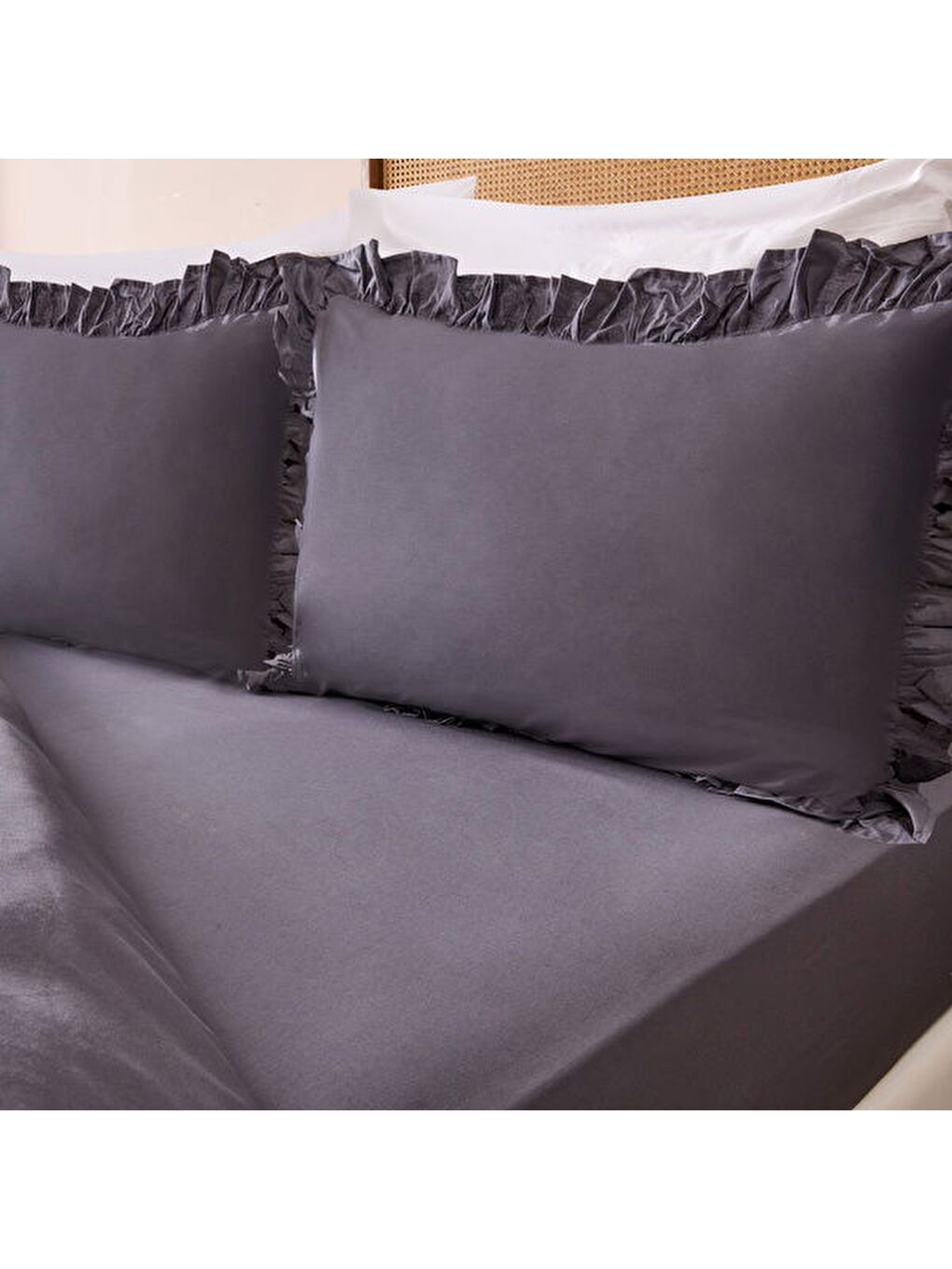 Soft Fırfırlı Tek Kişilik Nevresim Takımı - Antrasit-4