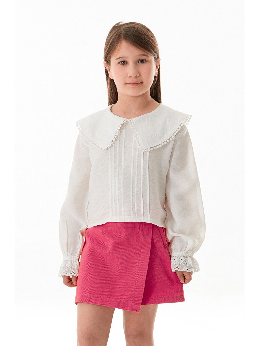 Ekru Kolu Dantel Detaylı Bebe Yaka Kız Çocuk Bluz