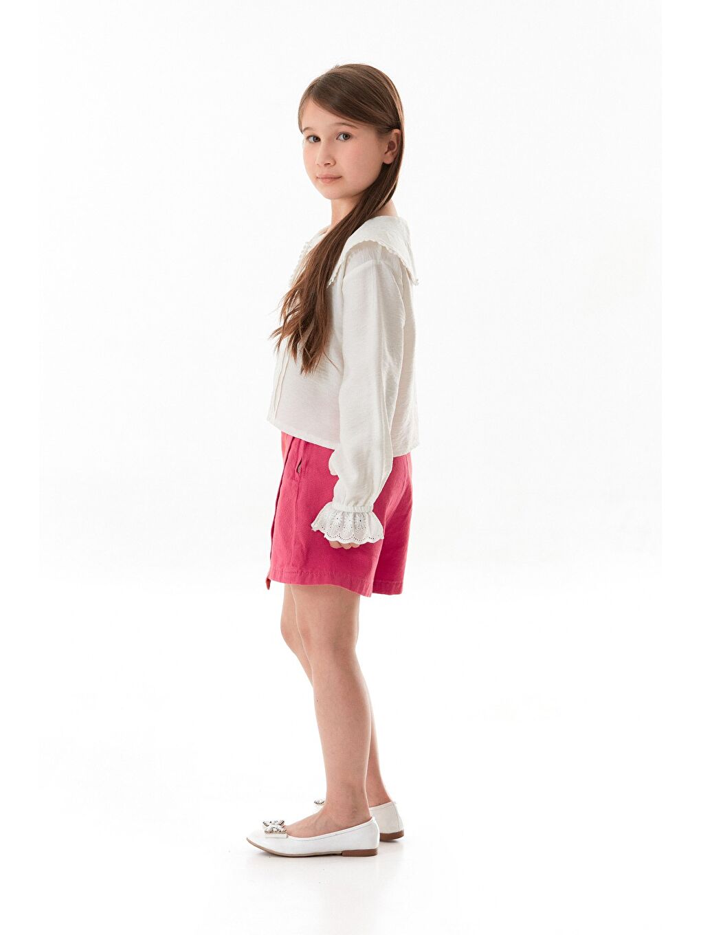 Ekru Kolu Dantel Detaylı Bebe Yaka Kız Çocuk Bluz-4