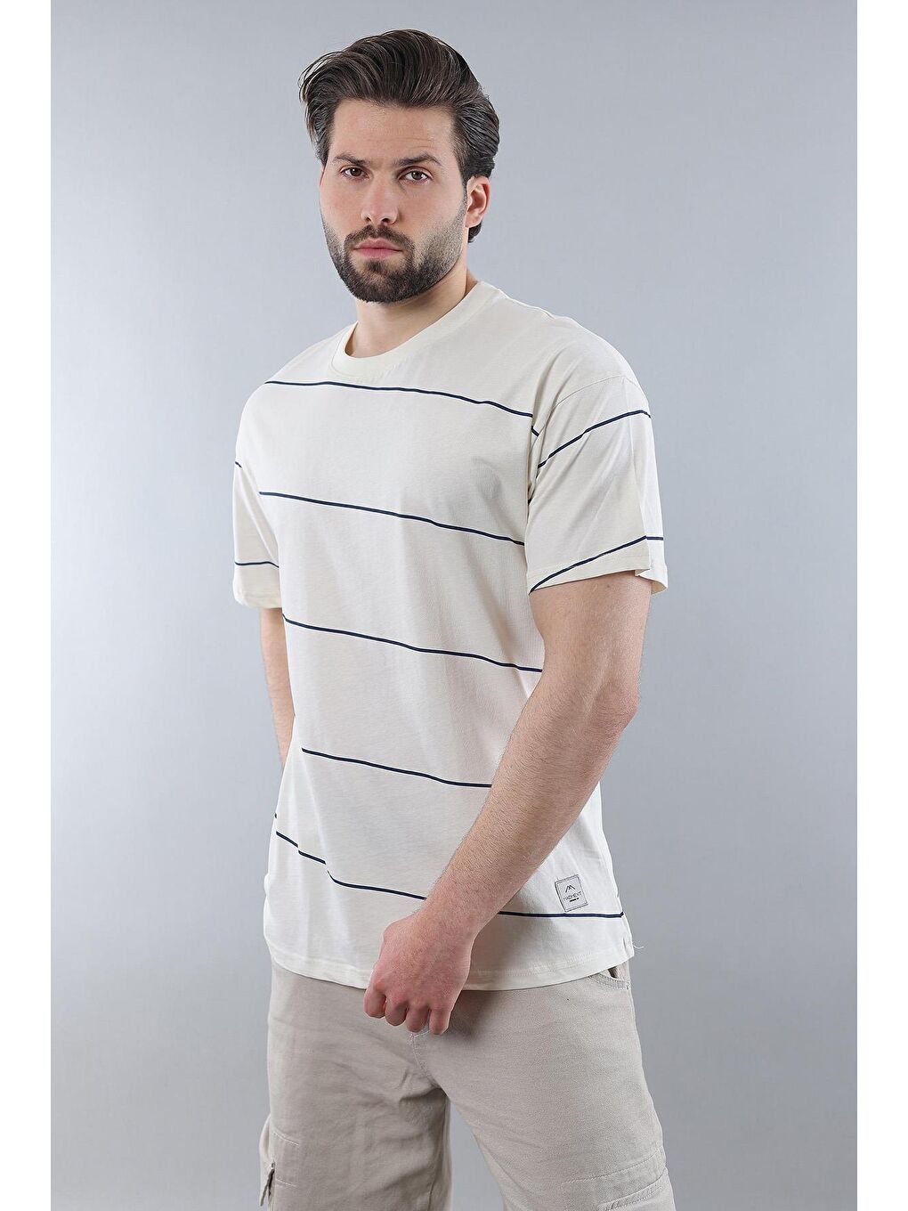 Ekru Bisiklet Yaka Basic Çizgili Erkek %100 Pamuk Tişört E7102