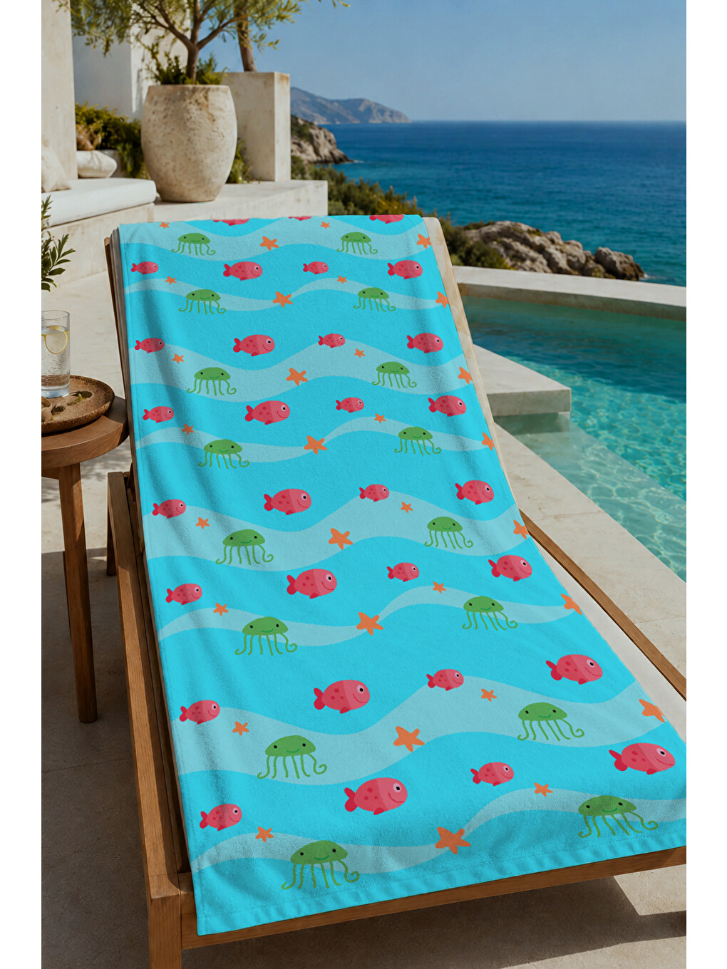 Açık Mavi Kırmızı Minik Yengeç Desenli 70x150 Cm Dijital Baskılı Plaj Ve Banyo Havlusu
