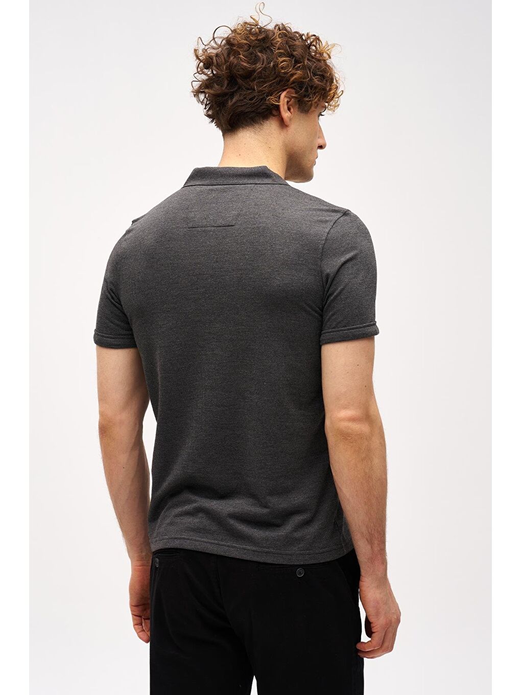 Gri Antrasit Slim Fit Dar Kalıp Fermuarlı Polo Yaka Düz Kısa Kollu  Tişört-4
