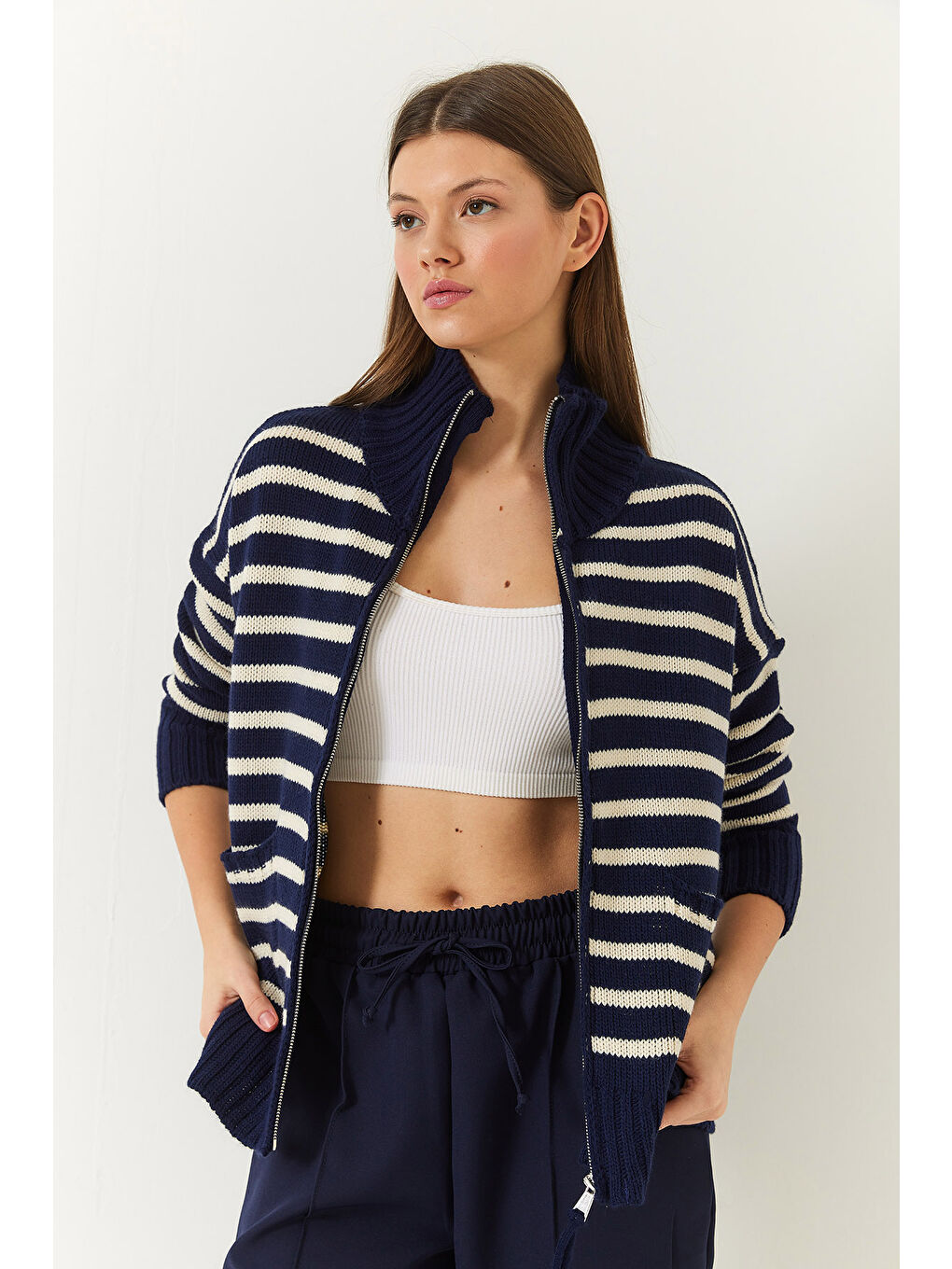 Lacivert Kadın Çizgili Fermuarlı Triko Hırka-1