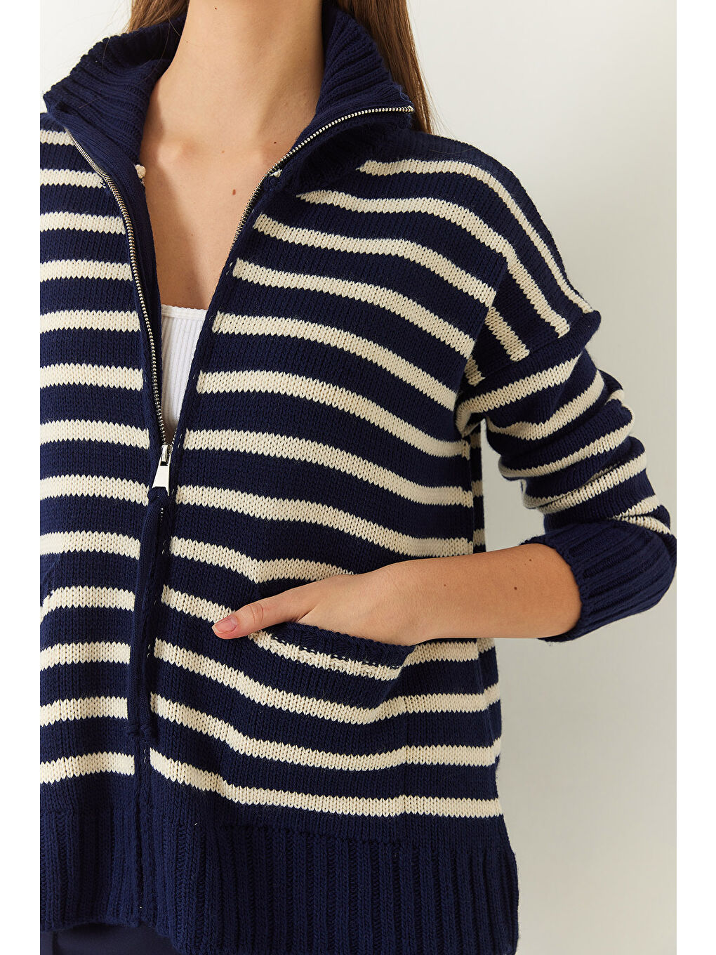 Lacivert Kadın Çizgili Fermuarlı Triko Hırka-4
