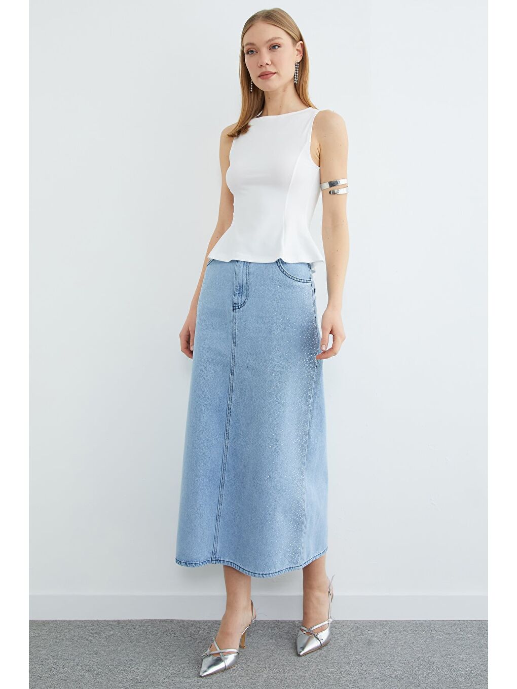 Beyaz Bisiklet Yaka Peplum Bluz-3