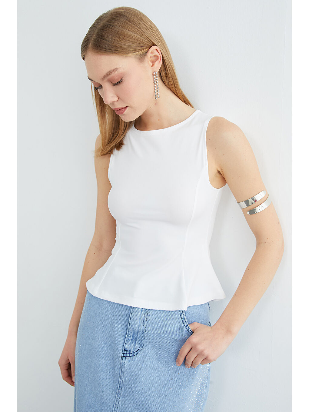 Beyaz Bisiklet Yaka Peplum Bluz-4