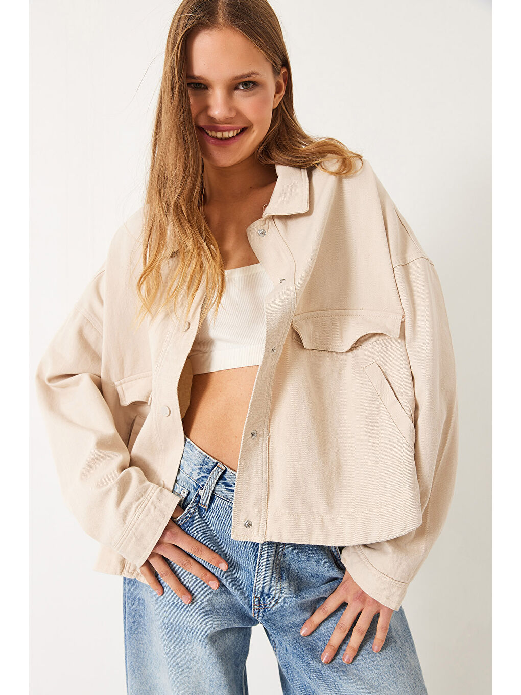 Bej Kadın Dört Cepli Çıtçıt Kapamalı Gabardin Mevsimlik Ceket-2