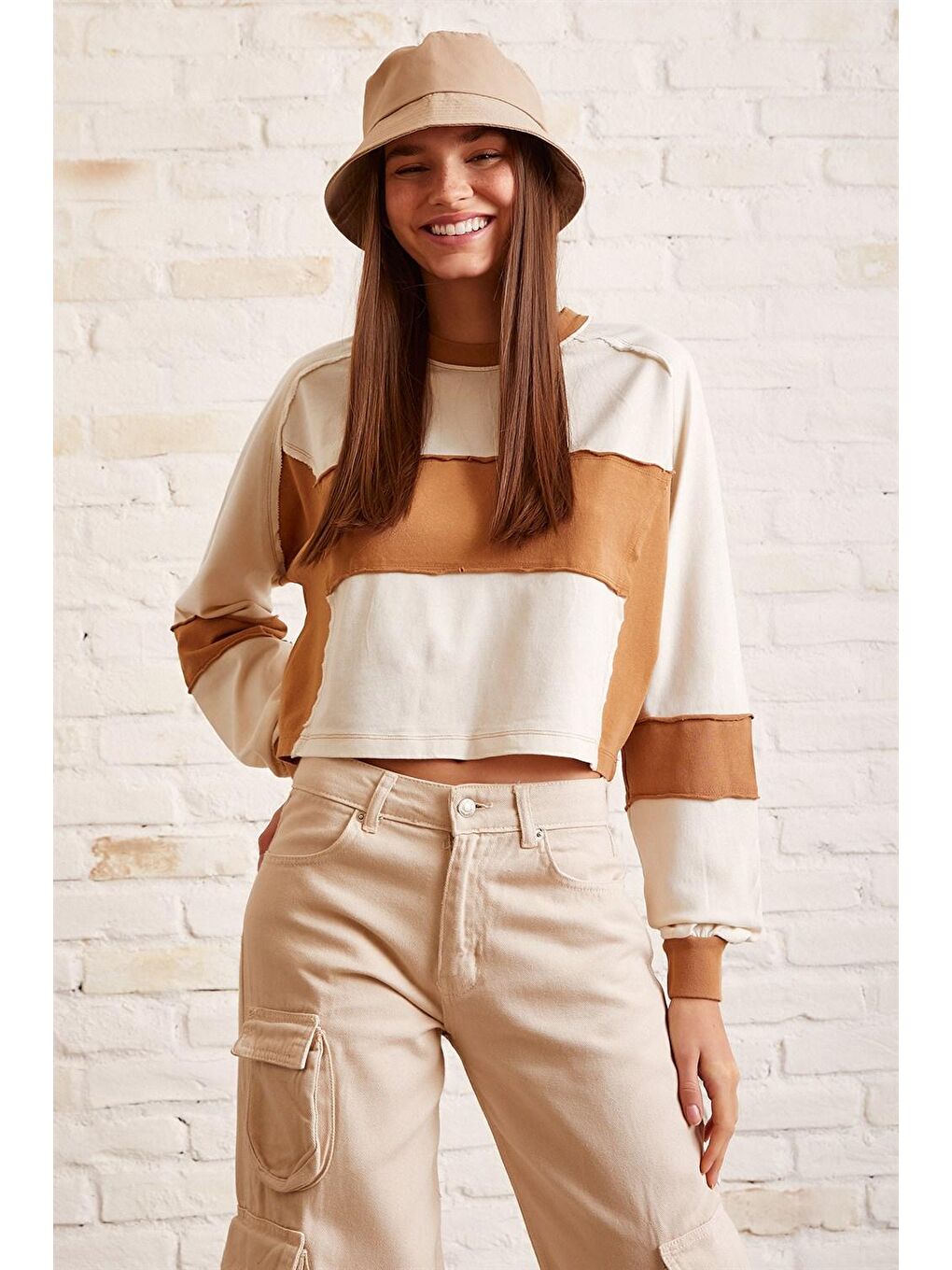 Beyaz Çift Renk Oversize Sweatshirt