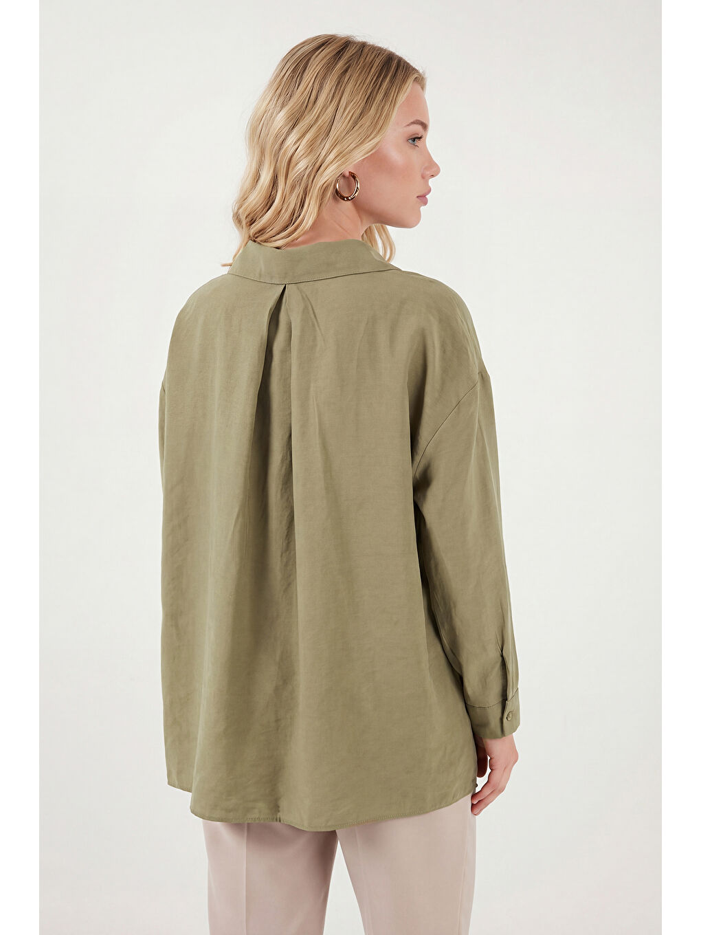 Haki Modal Oversize Fit Uzun Kollu Kadın Gömlek 6834612-6