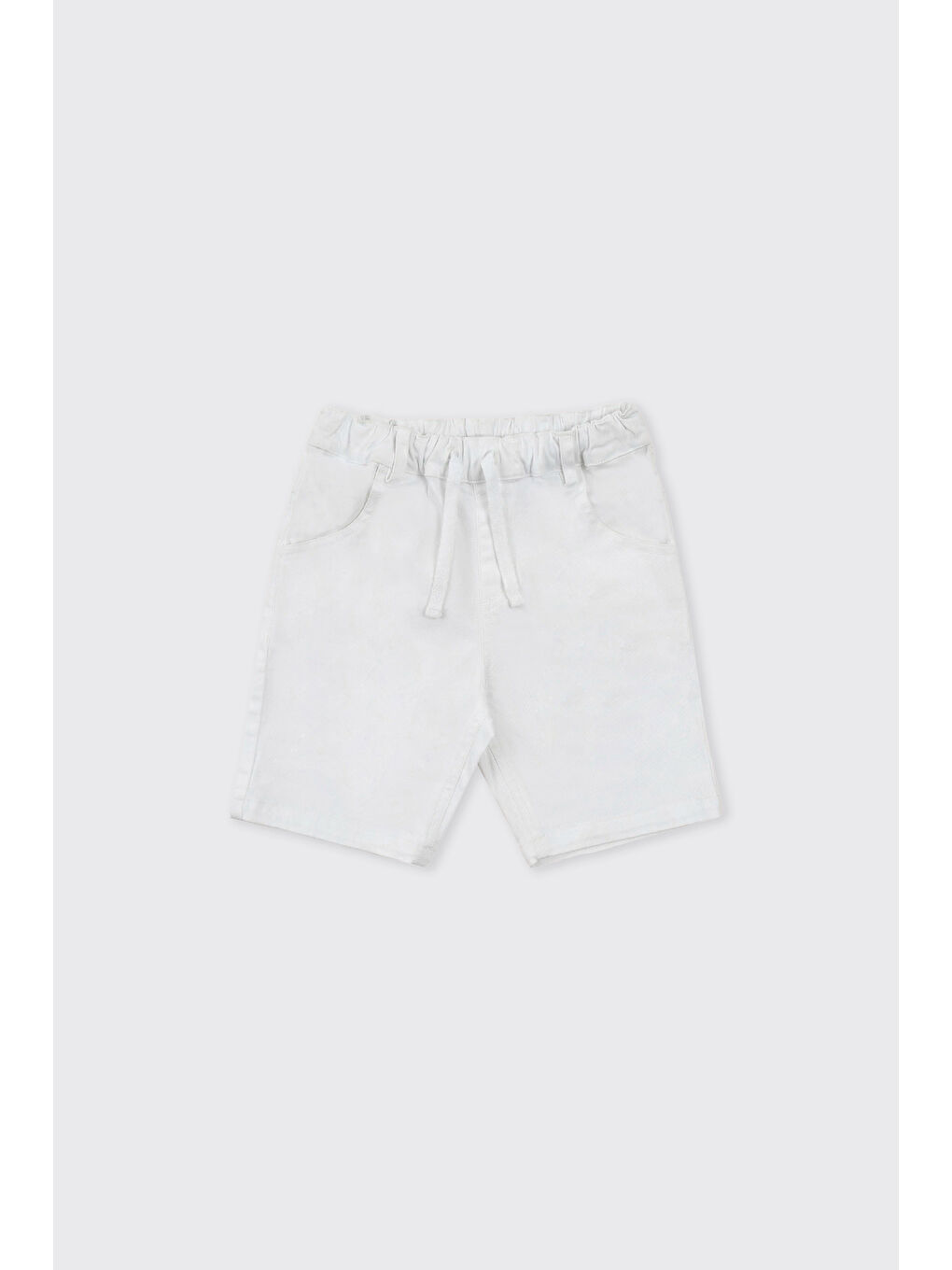 Erkek Bebek Beyaz Beli Lastikli Şort