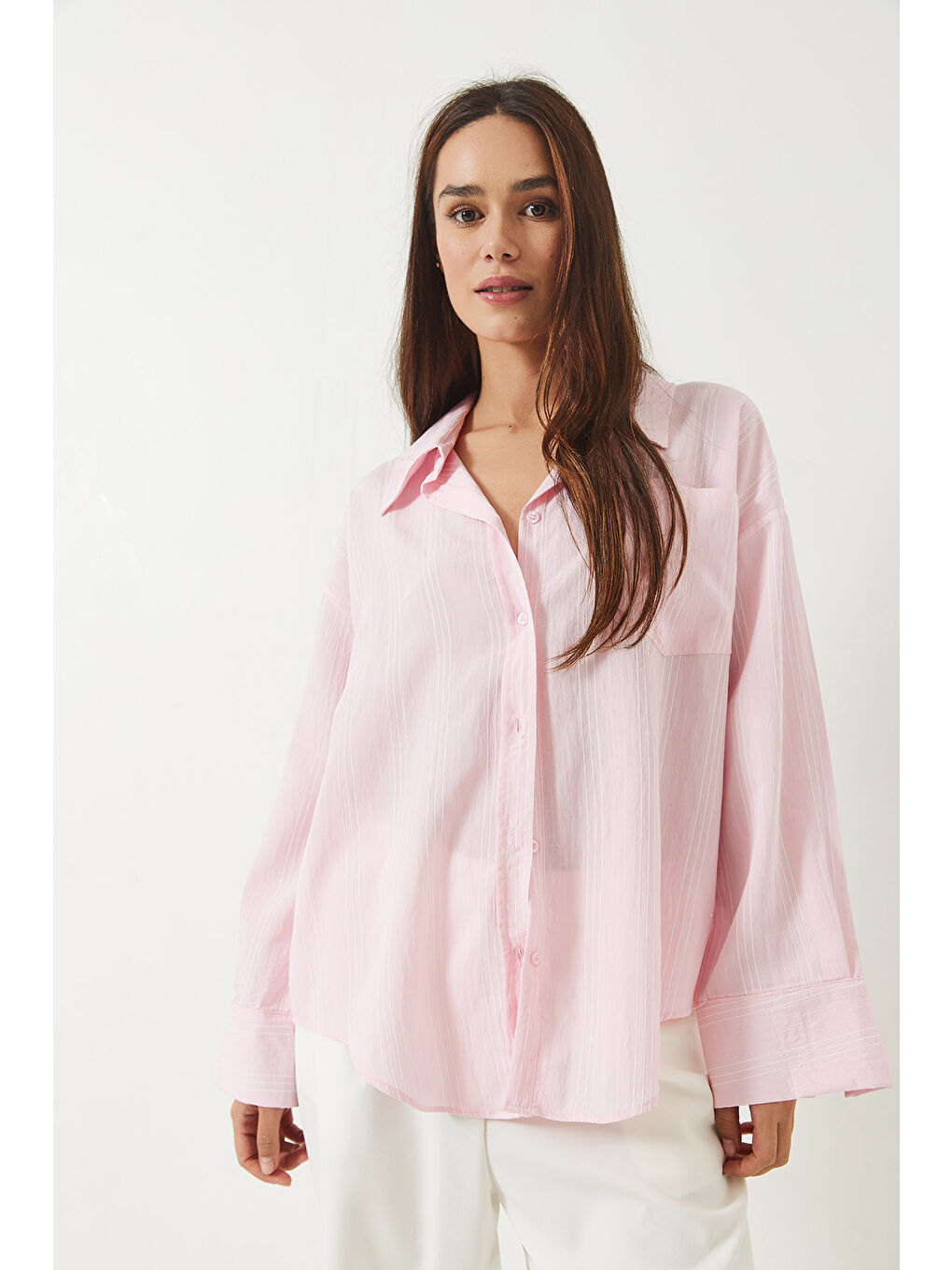Pembe Kadın Tek Cepli Çizgili Salaş Gömlek-1
