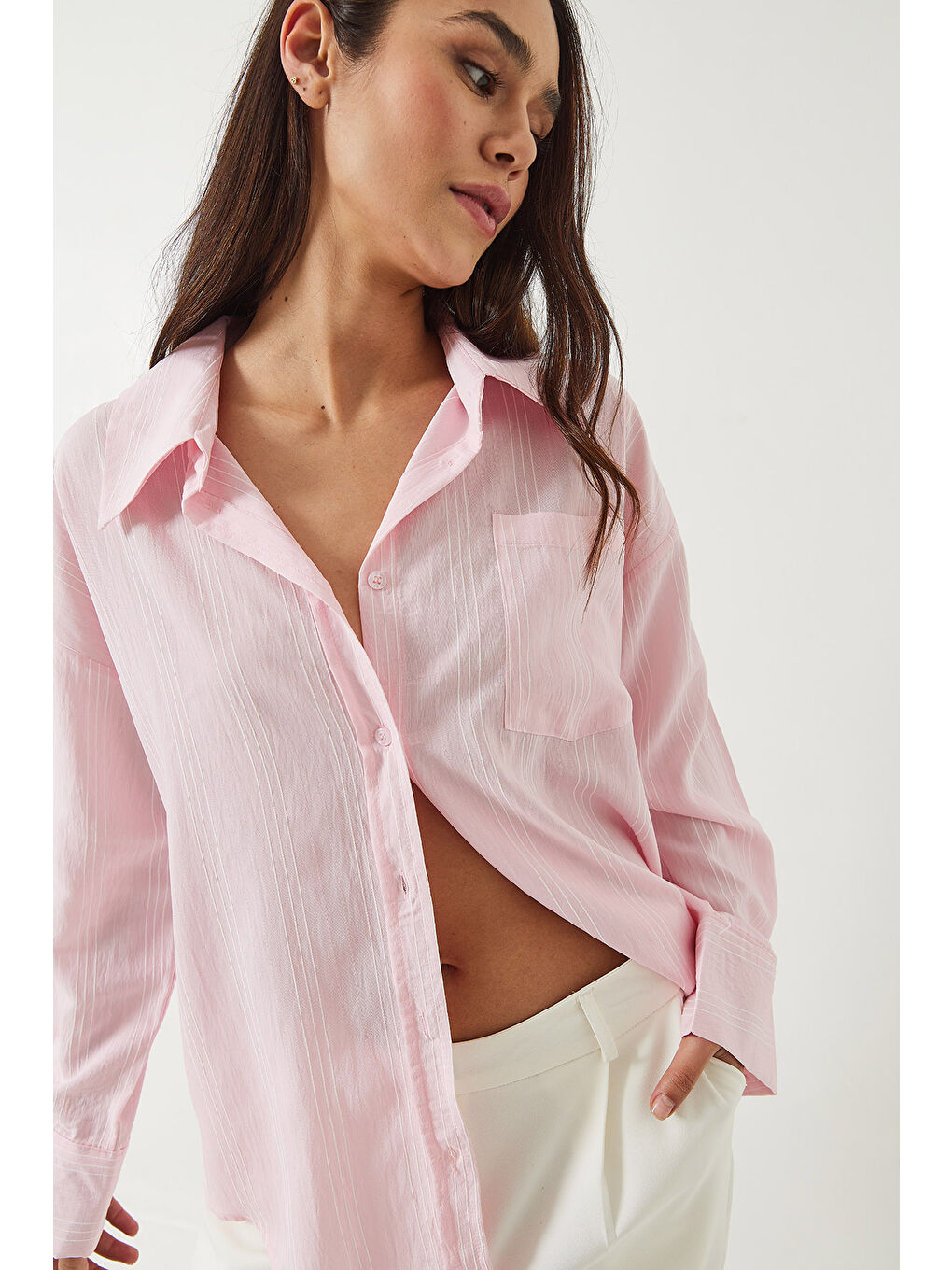 Pembe Kadın Tek Cepli Çizgili Salaş Gömlek-5