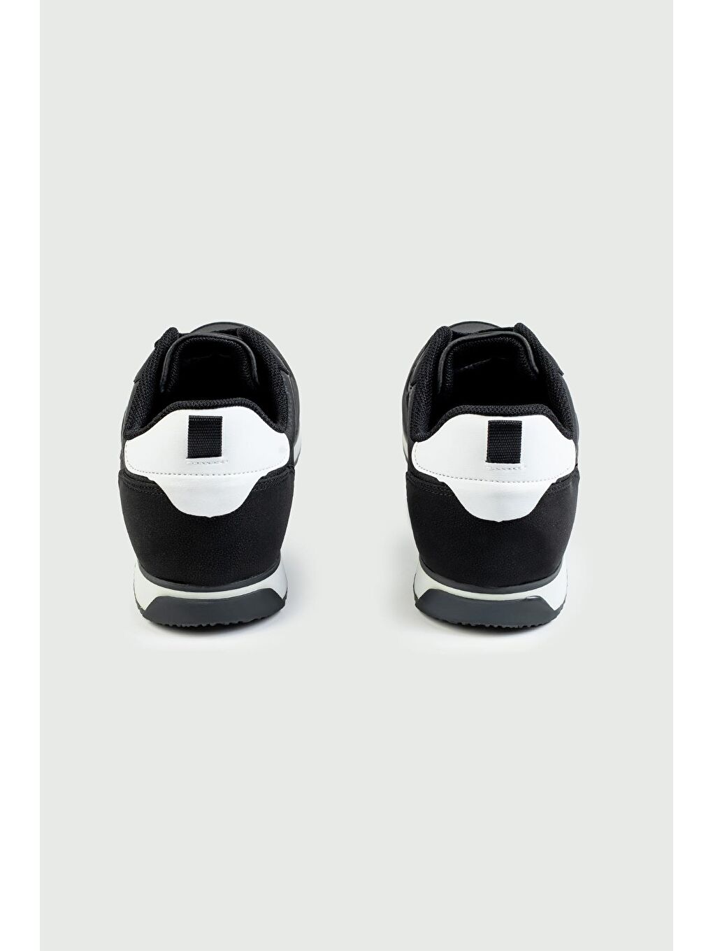 Siyah Baskılı Erkek Rahat Spor Ayakkabı-2