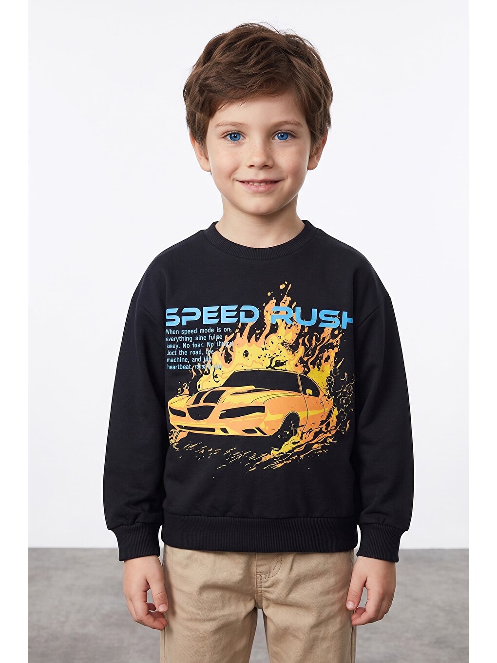 Siyah Araba Baskılı Erkek Çocuk Sweatshirt-1
