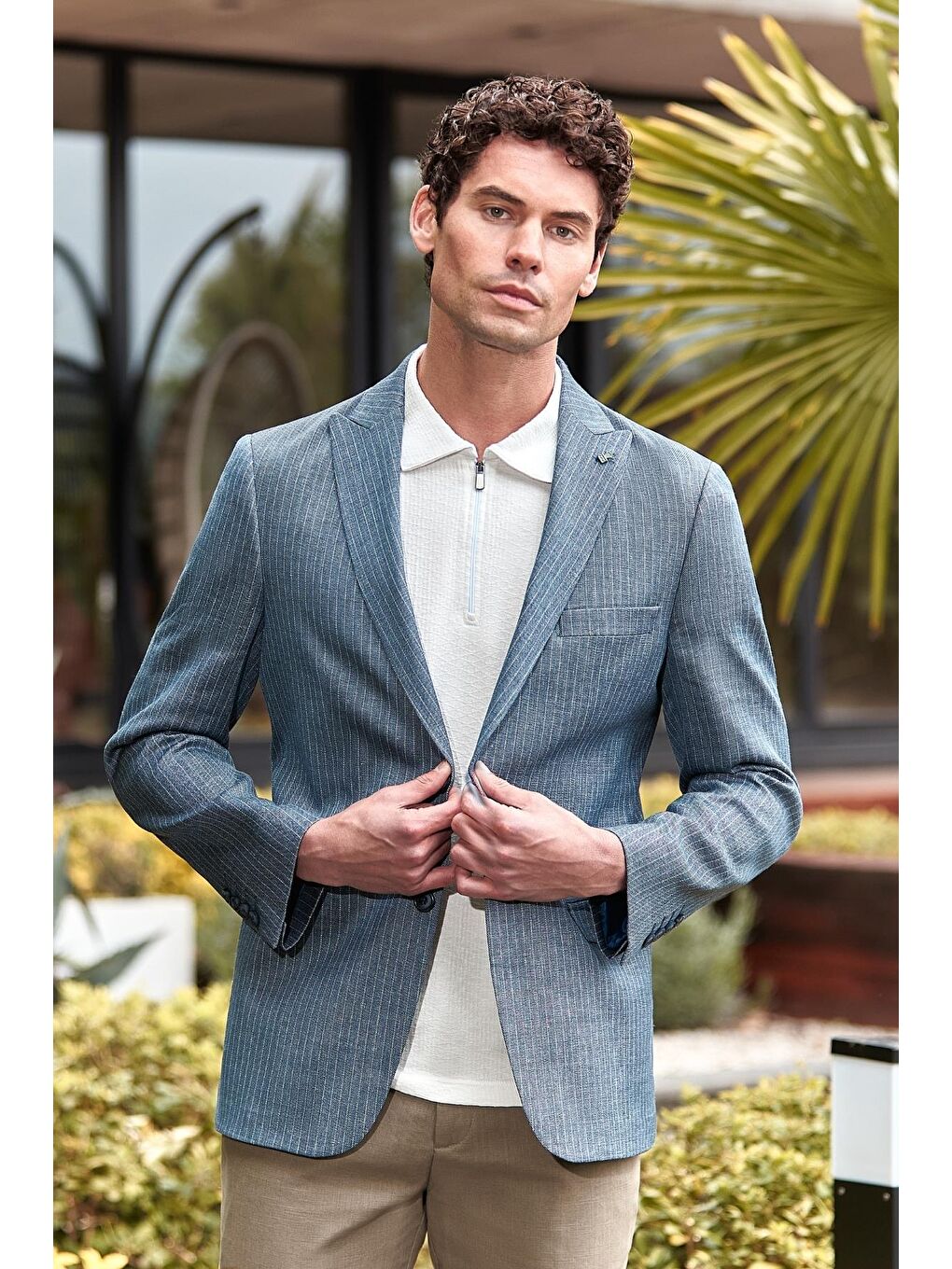 Koyu Lacivert Kırlangıç Yaka Çift Yırtmaç 6 Drop Comfort Fit Rahat Kesim Klasik Ceket 1002240101