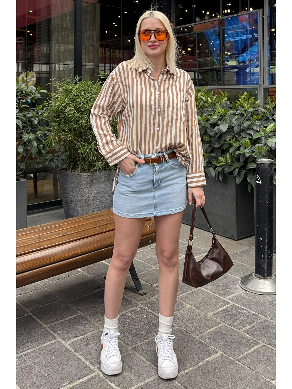 Bej Cep Detaylı Çizgili Kadın Gömlek Mg2295-3