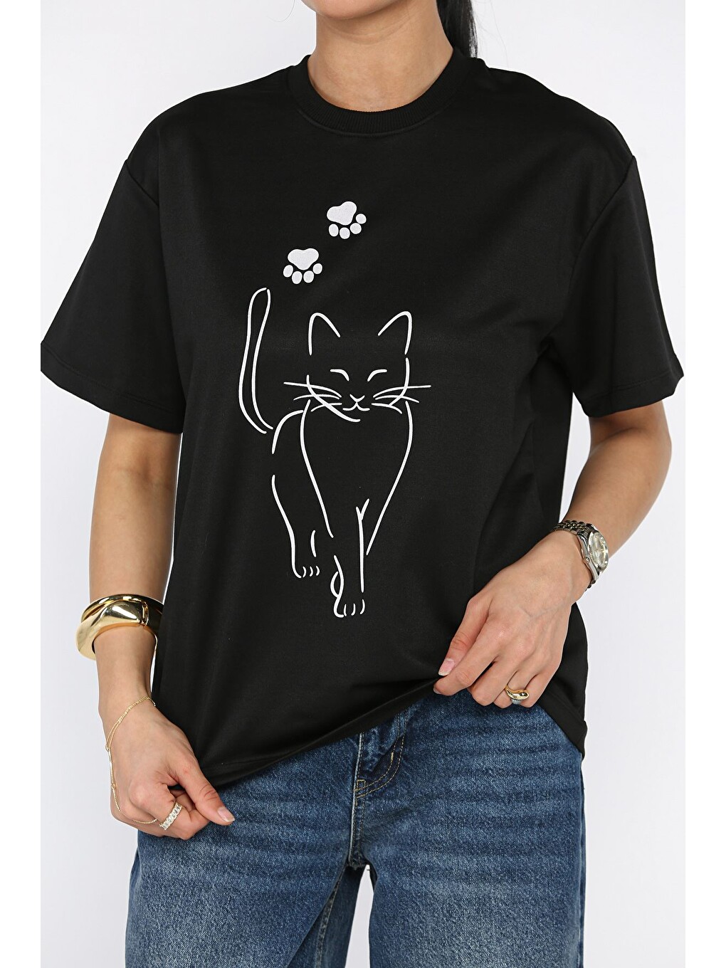 Siyah Kadın Kedi Baskılı Tişört-1