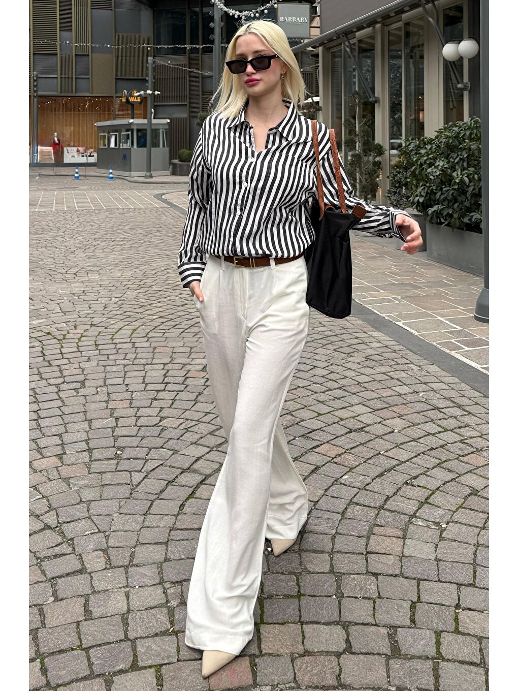 Siyah Cep Detaylı Çizgili Kadın Gömlek Mg2295-1