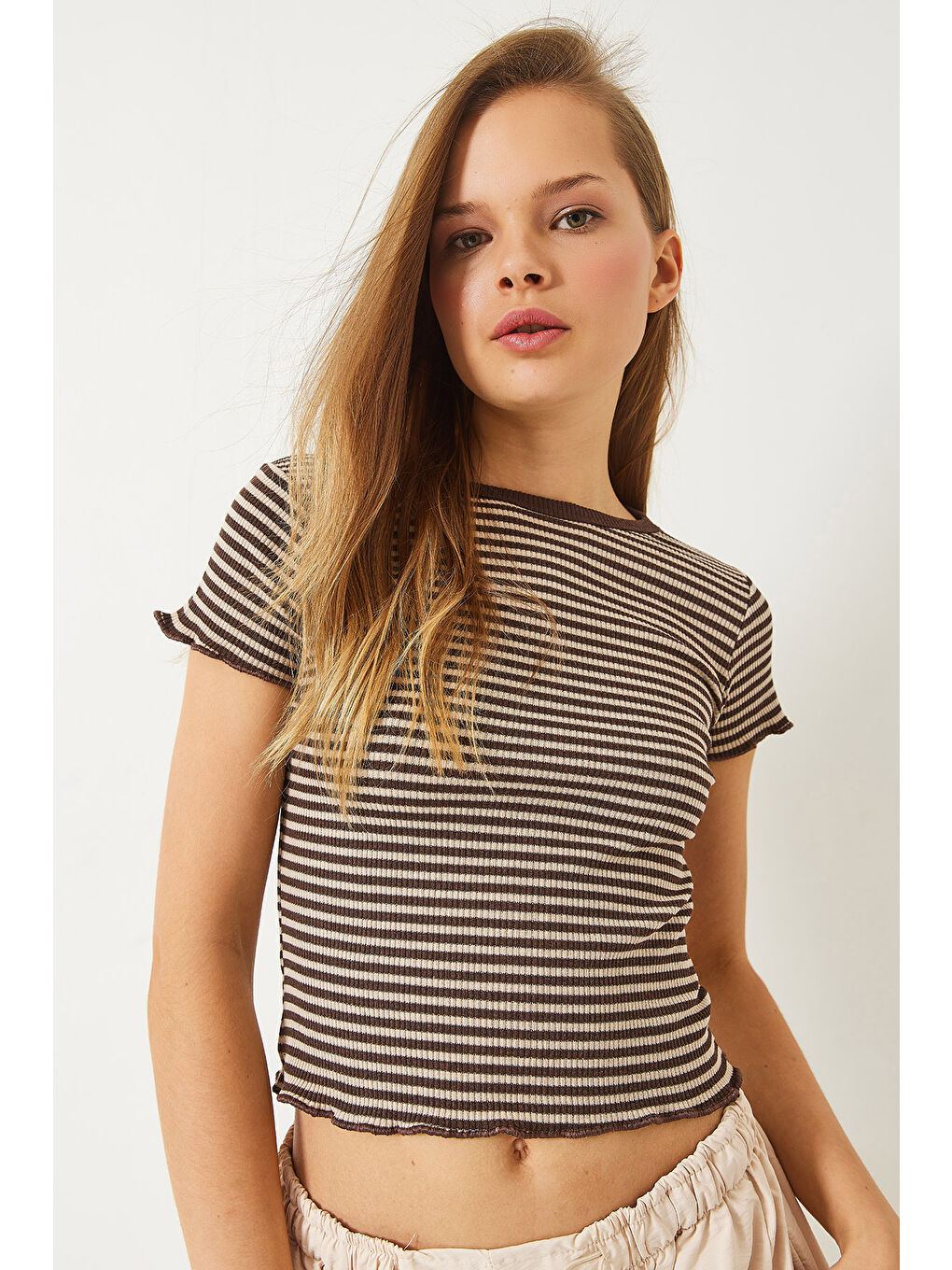 Bej Kadın Çizgili Fitilli Kaşkorse Basic T-Shirt-1