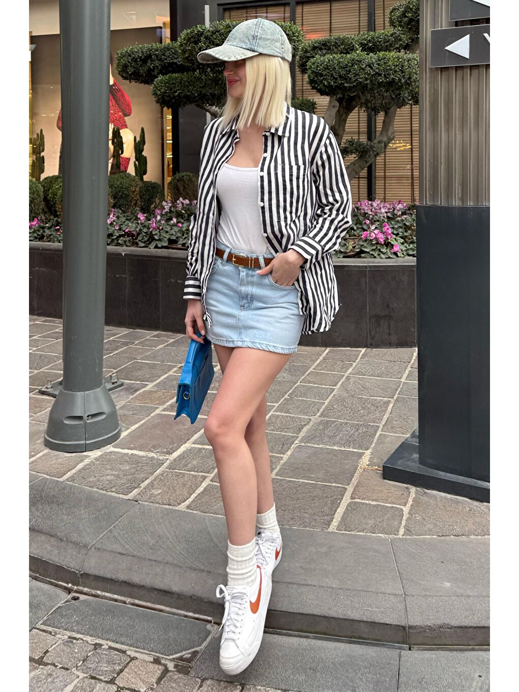 Lacivert Cep Detaylı Çizgili Kadın Gömlek Mg2295-5