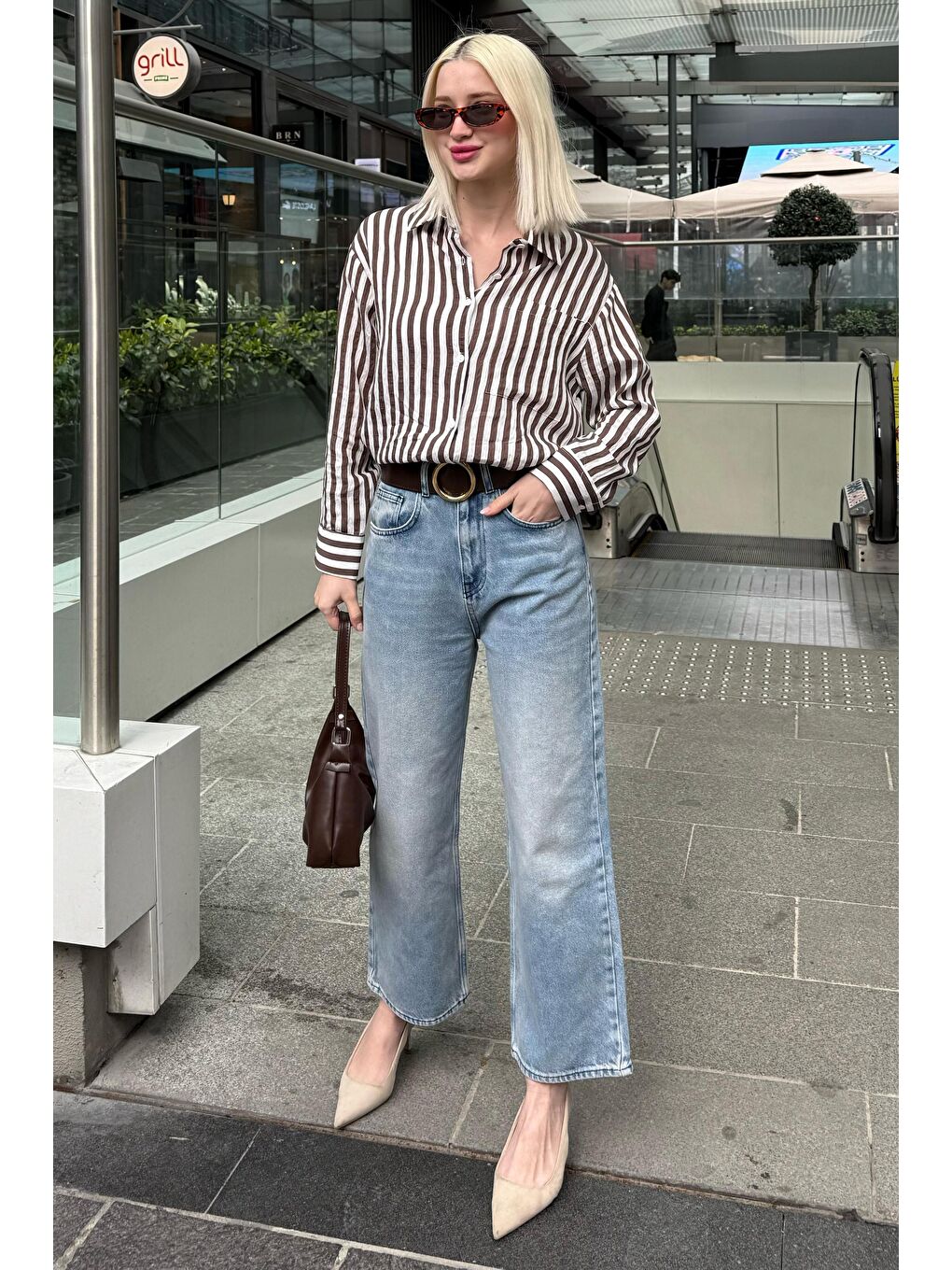 Kahverengi Cep Detaylı Çizgili Kadın Gömlek Mg2295-1