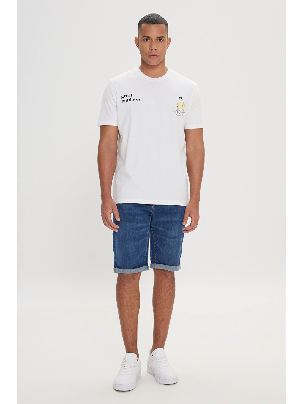 Erkek Ekru Comfort Fit Rahat Kesim %100 Pamuk Yumuşak Dokulu Baskılı Tişört-5