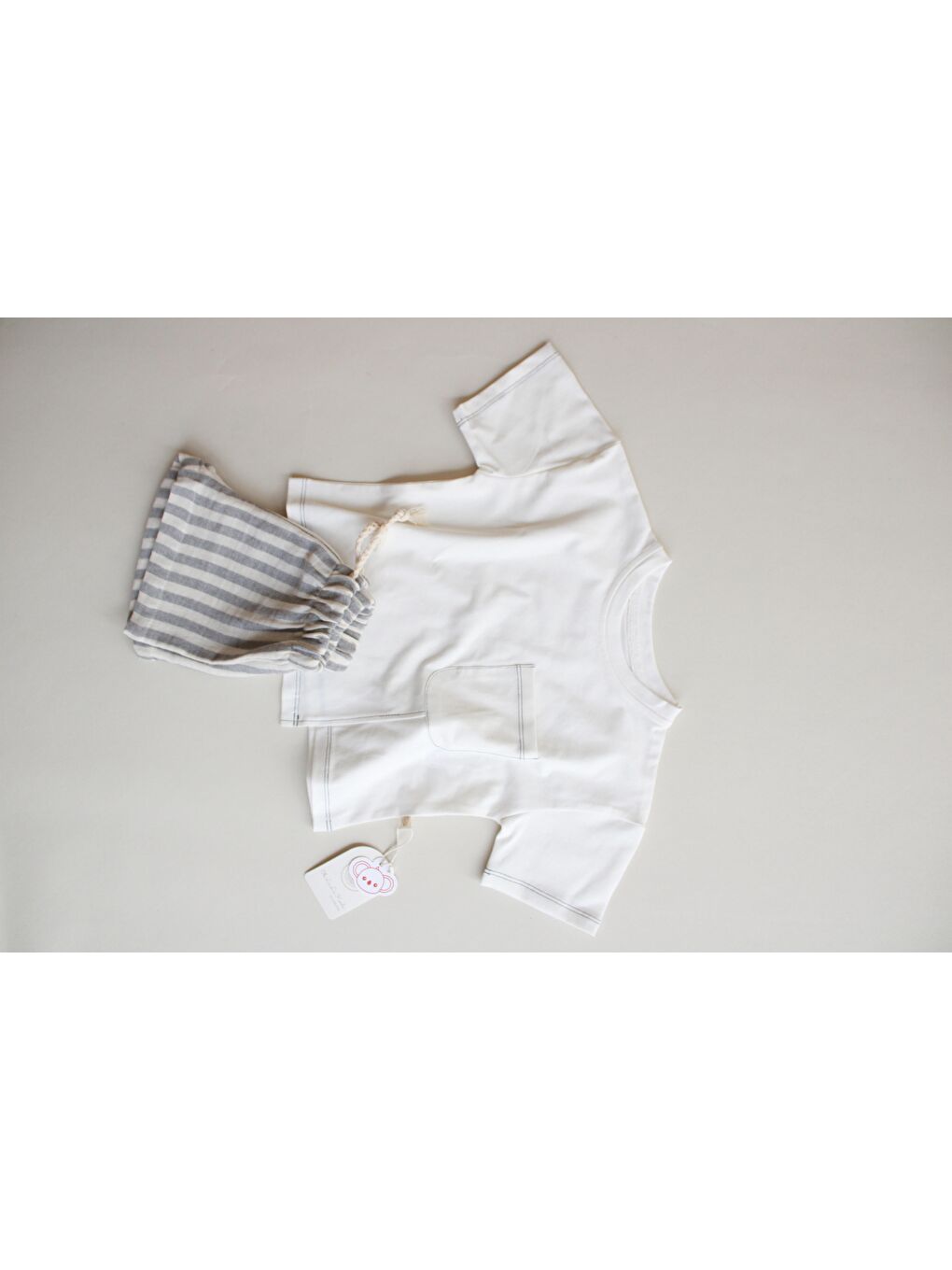 Gri Kontrast Dikişli Asimetrik Şortlu Takım-6