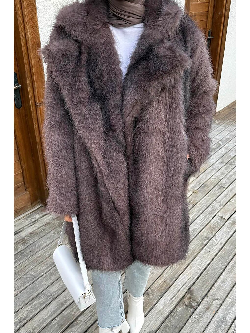 Kahverengi Uzun Kürk Mont Çikolata Kahve-2