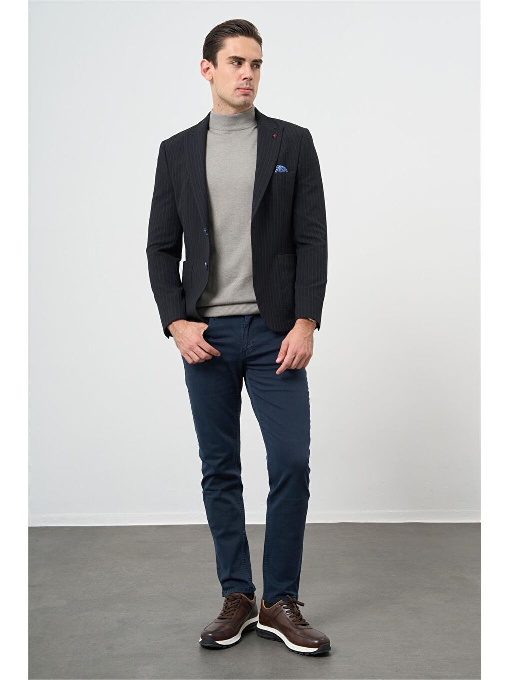 Koyu Lacivert Gofreli Kırlangıç Yaka Elastanlı 6 Drop Slim Fit Klasik Ceket 1002240111-4