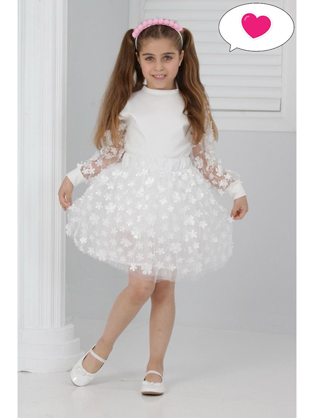 Beyaz Kız Çocuk Nakışlı Tül Kumaş Elbise MNK0607-3
