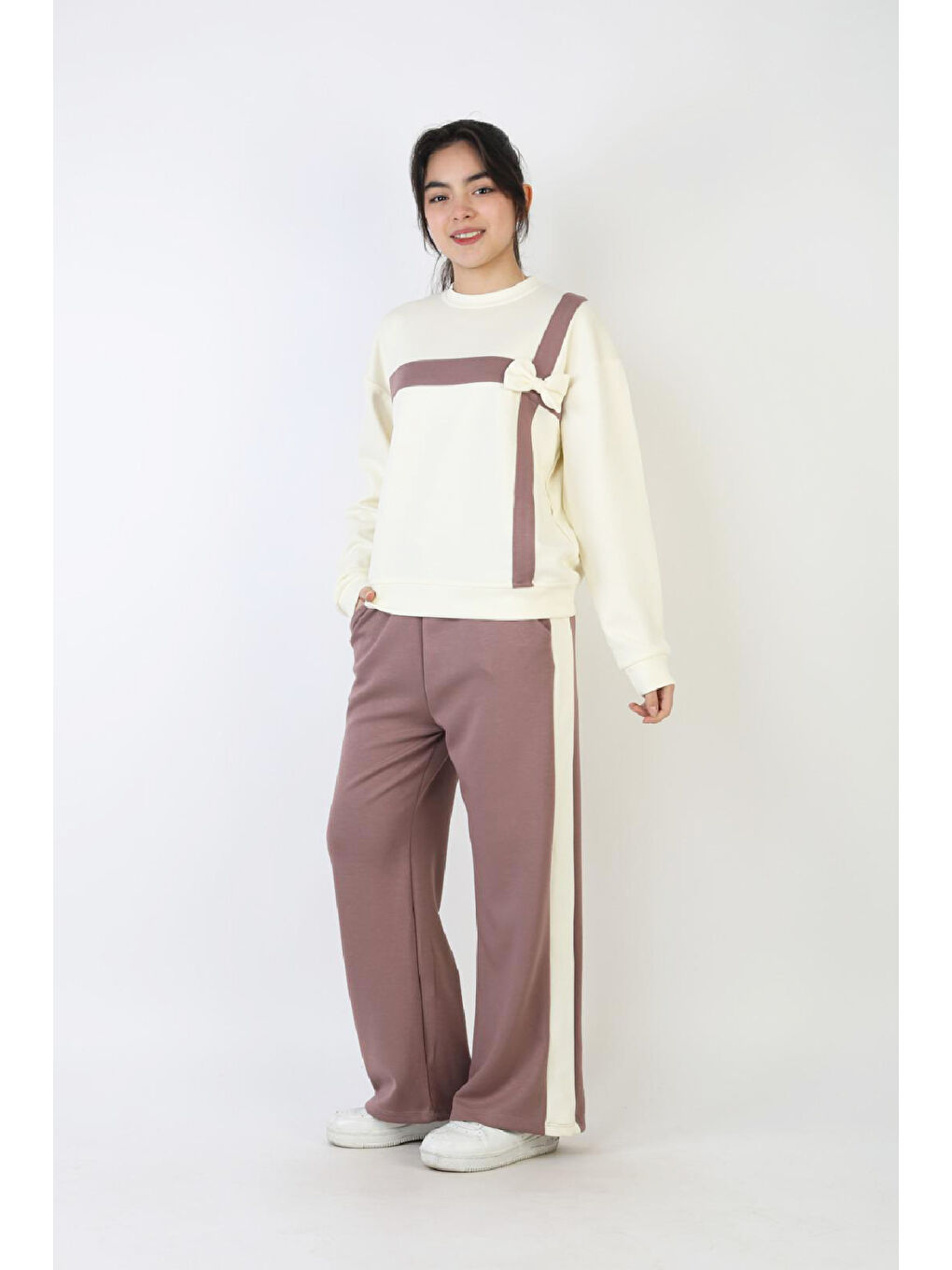 Pembe Kız Çocuk Takım - Double Face Kumaş-Fiyonk Detaylı ve Geniş Paçalı 12508-3