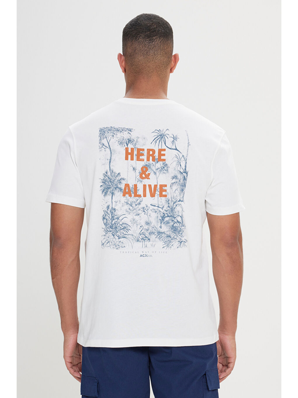 Erkek Ekru Comfort Fit Rahat Kesim %100 Pamuk Baskılı Bisiklet Yaka Tişört-1