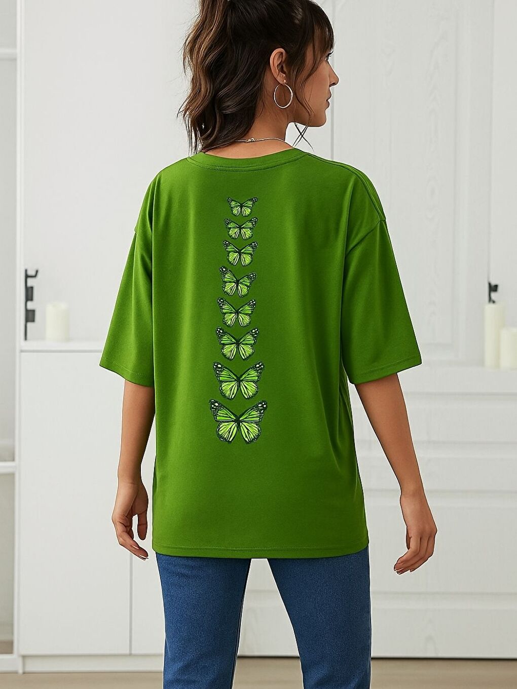 Kadın Lime Yeşili Kelebek Baskılı Oversize Tişört