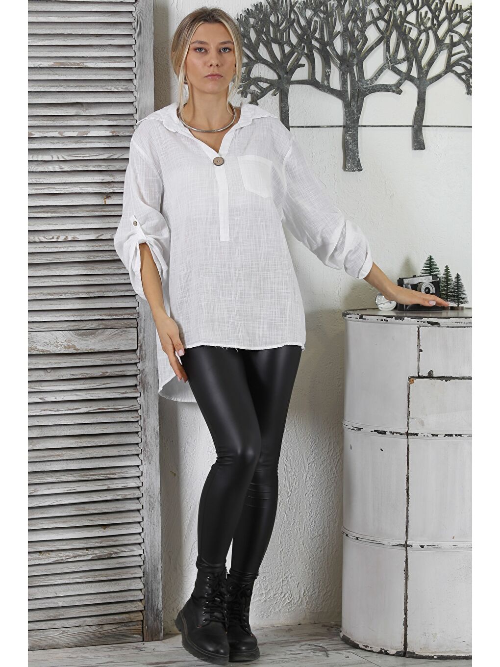 Beyaz Gömlek Yaka Düğmeli Uzun Kollu Yaka Kapaması Düğmeli Dokuma Long Fit Keten Karışımlı Bluz-2