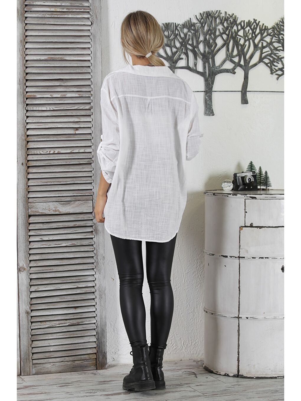 Beyaz Gömlek Yaka Düğmeli Uzun Kollu Yaka Kapaması Düğmeli Dokuma Long Fit Keten Karışımlı Bluz-6