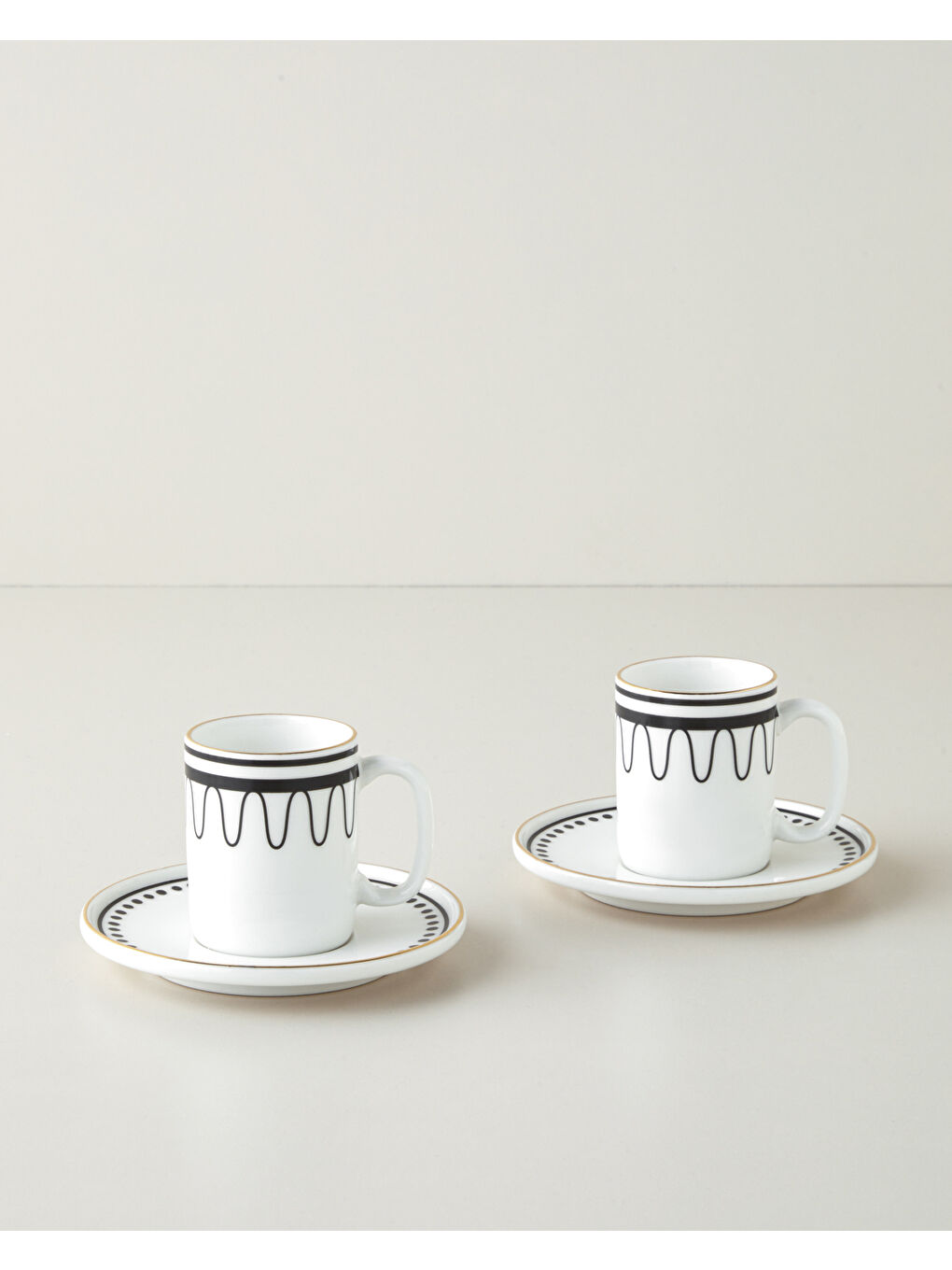 Glowy White Bone Porselen 4 Parça 2 Kişilik Kahve Fincan Takımı 90 ml Siyah-Beyaz-Gold