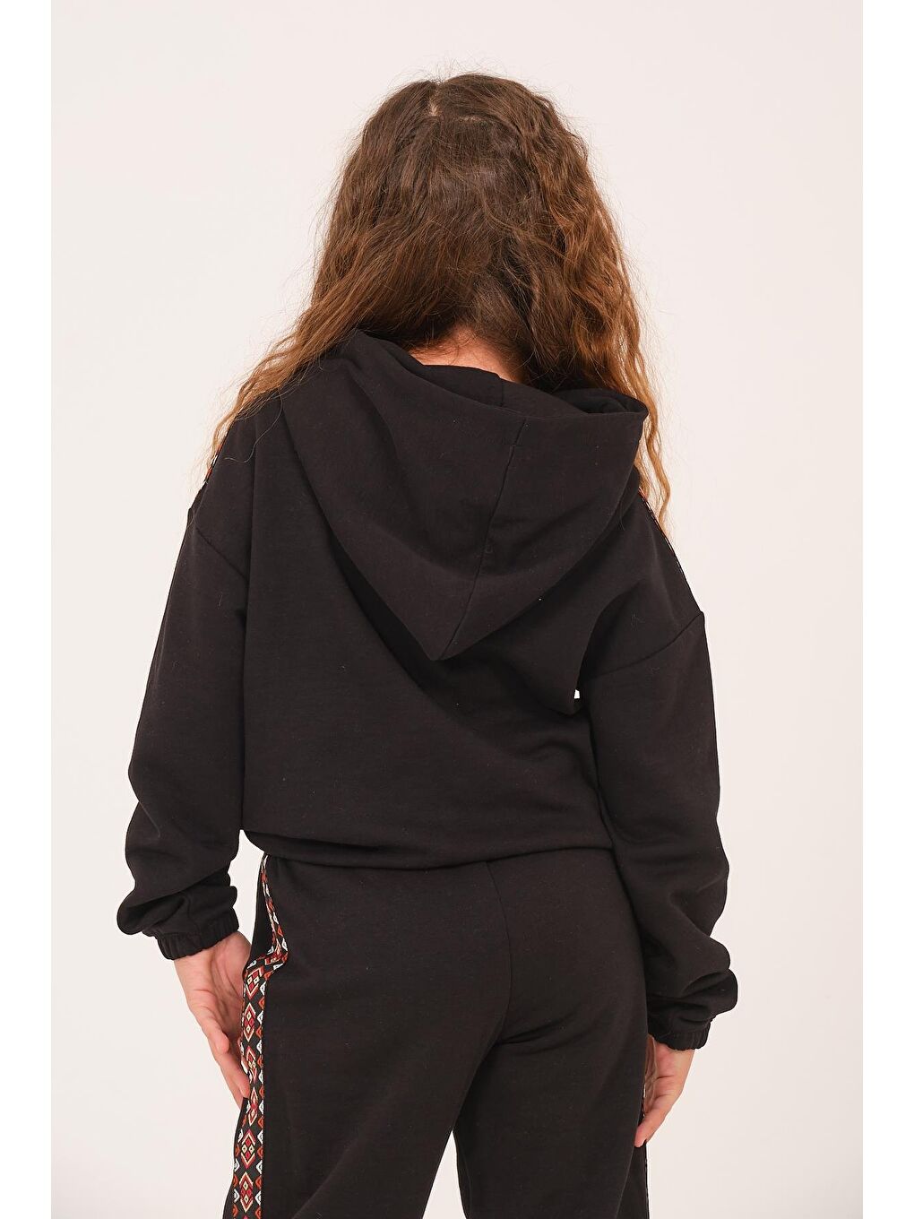 Genç Kız Çocuk Kalp Baskılı Kapüşonlu Sweatshirt - Siyah-1