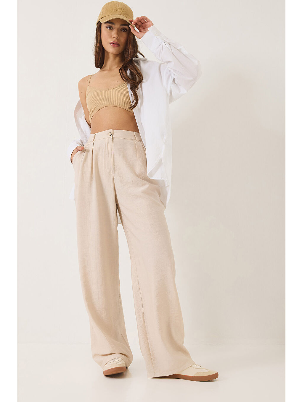 Bej Kadın Cep Detaylı Palazzo Kumaş Pantolon