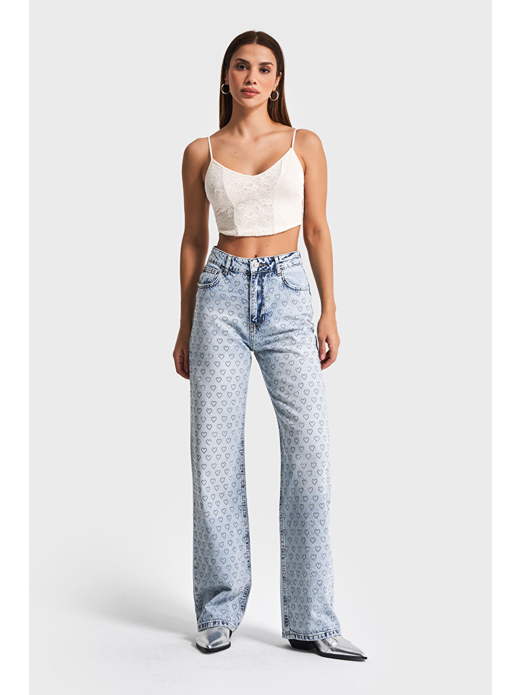 Mavi Kadın Snow Jean Rengi T5 4S5 27 Straight Fit Kalpli Parlak Taşlı Tasarım Denim Jean-1