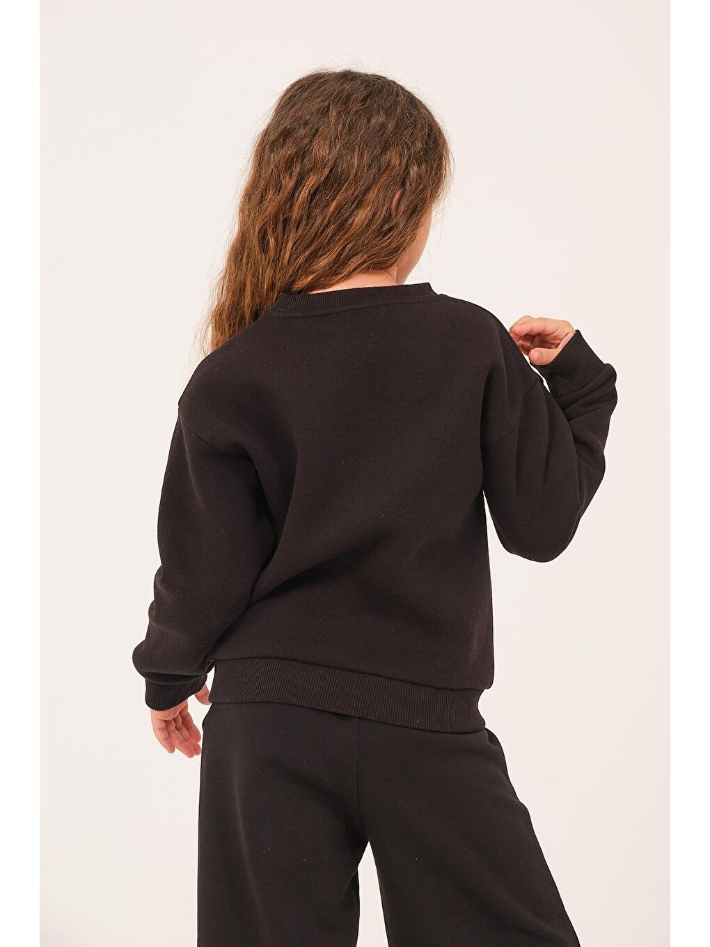 Genç Kız Çocuk Nakış Detaylı Sweatshirt - Siyah-1