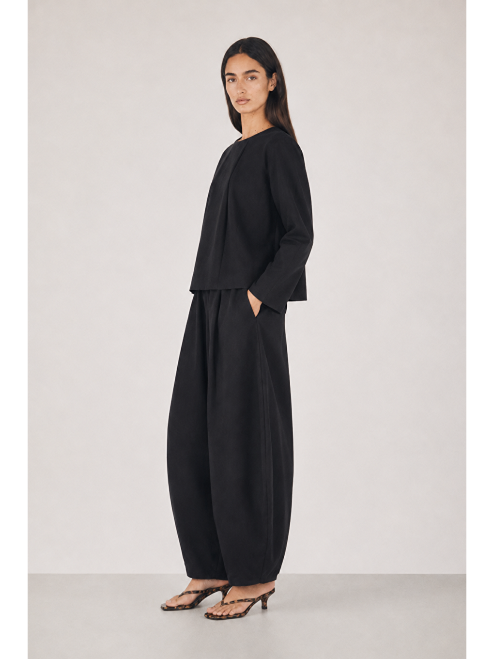 Dune | Modern Form Bluz Siyah-3