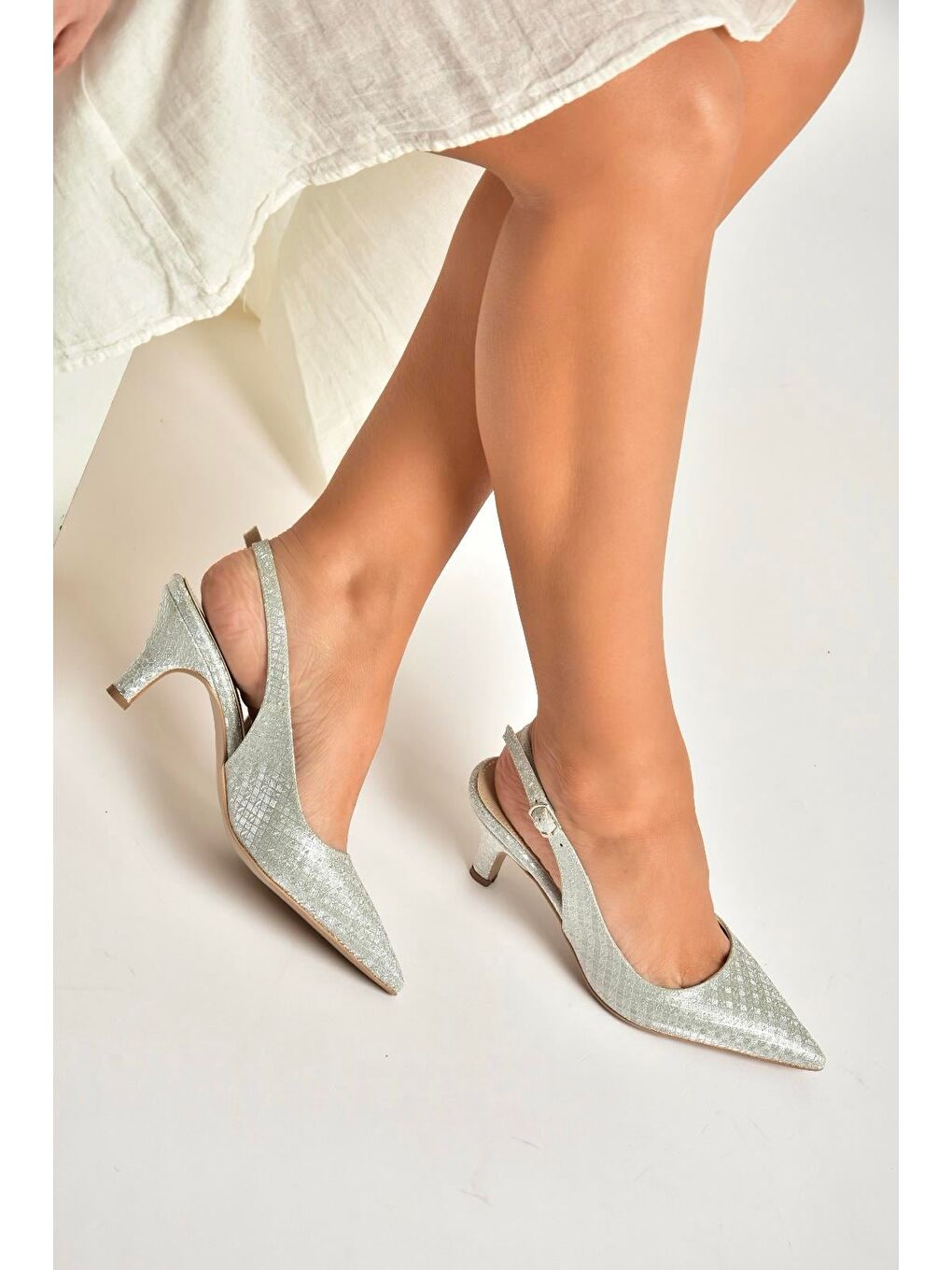 Gri Gümüş Kadın Topuklu Ayakkabı Y572471514