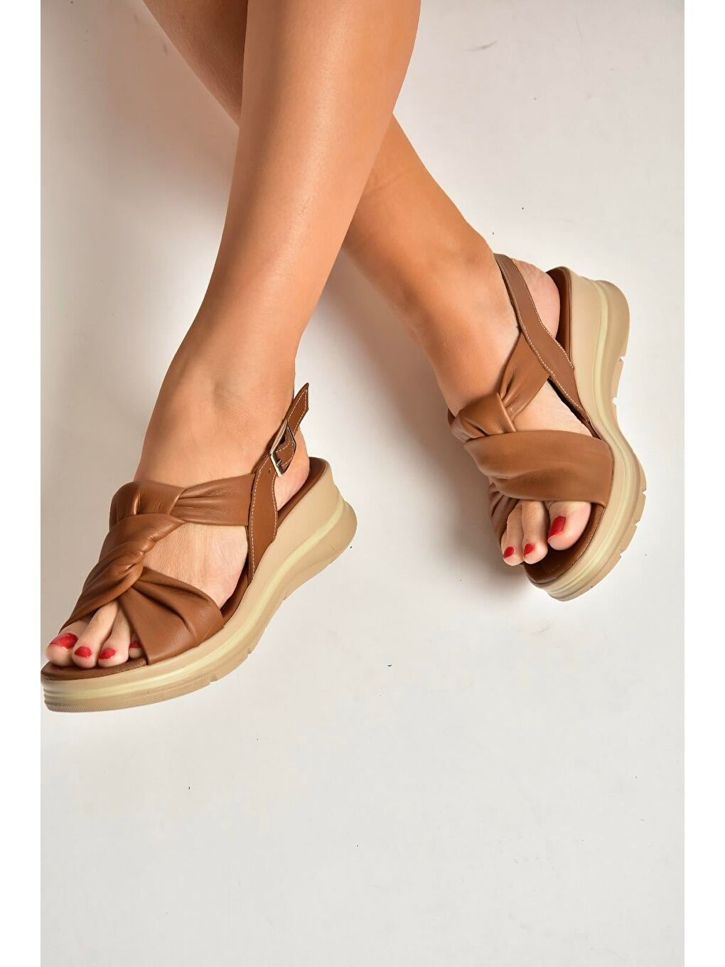 Kahverengi Taba Kadın Sandalet Y555210603-3
