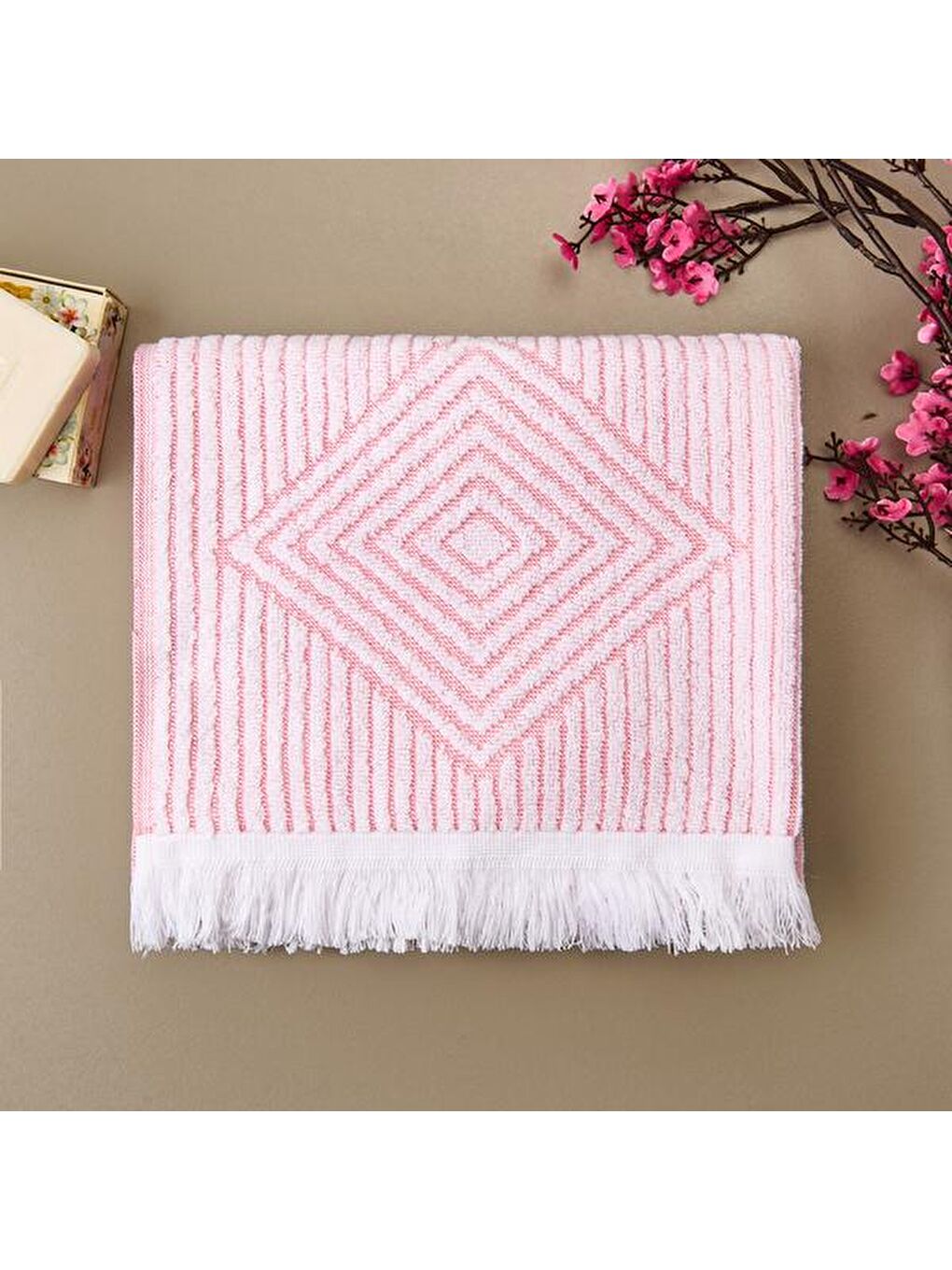 Soft Leaves Yüz Havlusu - Pembe - 50x90 cm