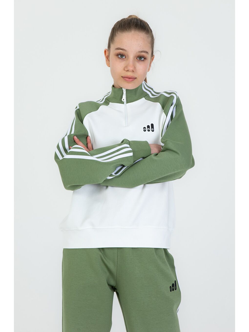 Haki Kız Çocuk Fermuar Yakalı Bol Paça Eşofman Takım-3