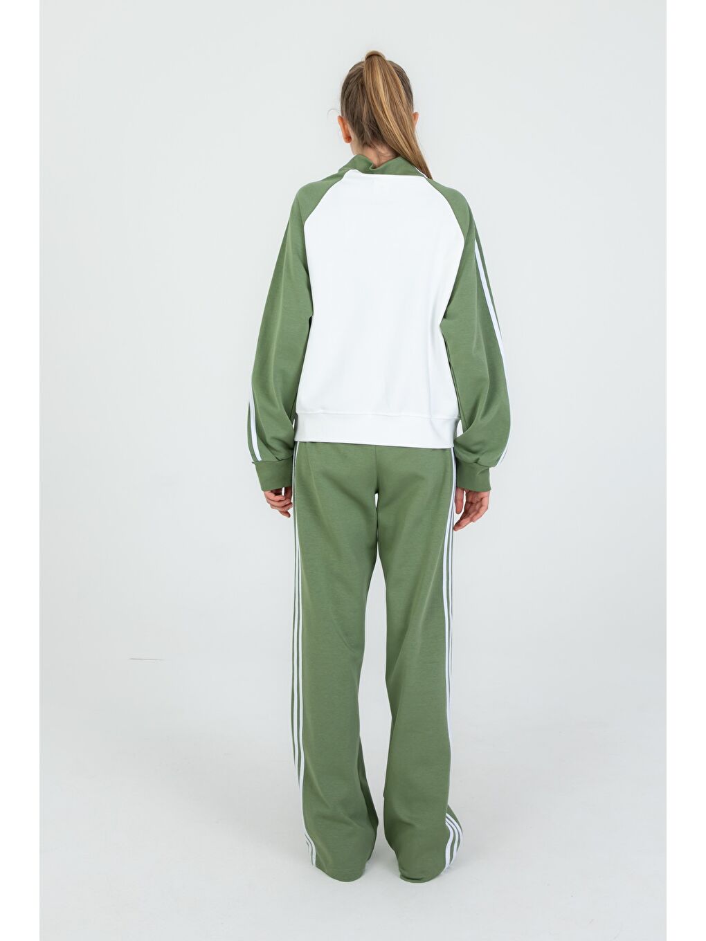 Haki Kız Çocuk Fermuar Yakalı Bol Paça Eşofman Takım-5