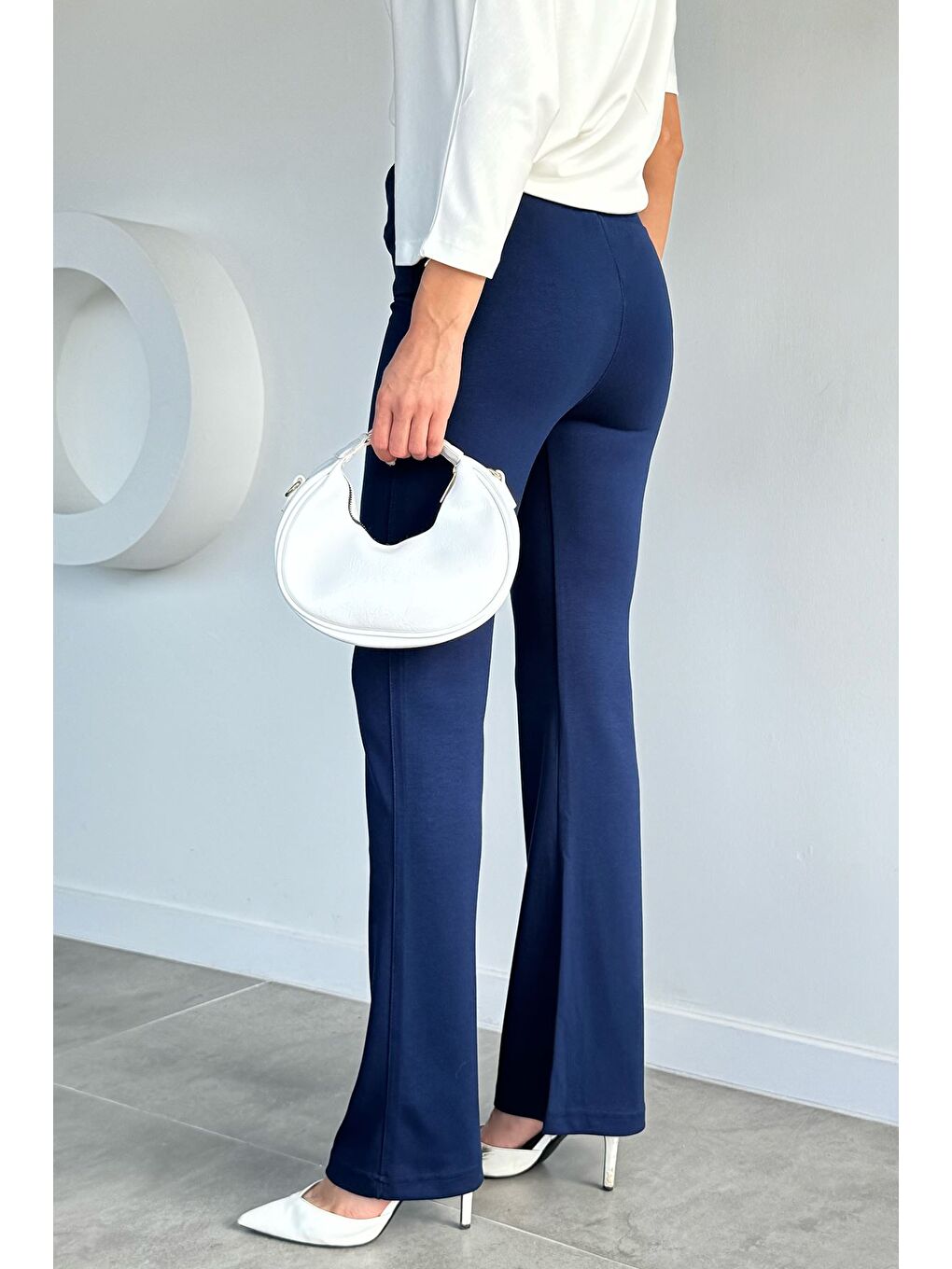 Lacivert Kadın Modal Kumaş Ön Tokalı Pantolon-2